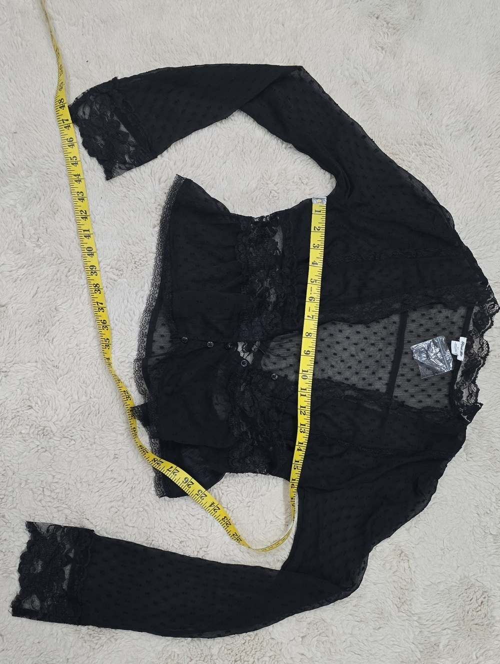 Kimchi Blue Black Sheer Lace Long-Sleeve Crop Top - Picture 3 of 7
